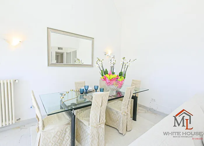 Orchidea House By Ml White House *